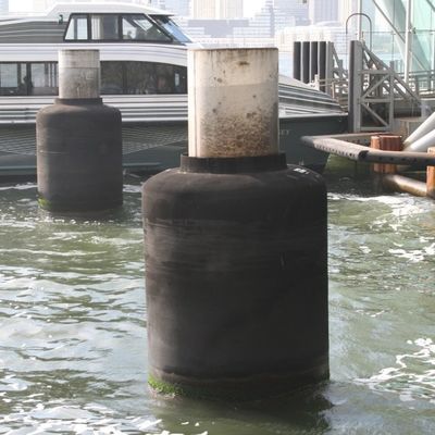 เรือดำน้ำ Jetty Donut EVA Foam Fender พร้อมผิว Polyurea