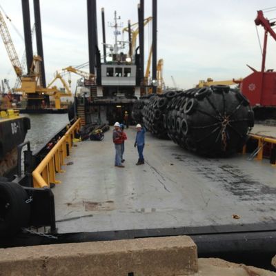 บังโคลนลมเป่าลมโยโกฮาม่าลอย 50 kpa docking fender