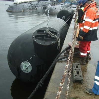 50kpa ยางแนวตั้ง Submarine Hydro Pneumatic Fender