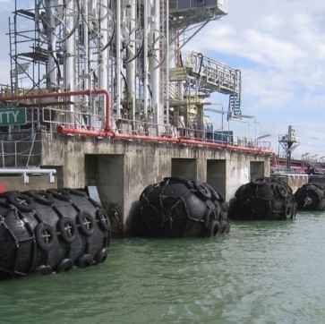 50Kpa เรือประมงนิวเมติกนอกชายฝั่งยางกันกระแทกสำหรับเรือ