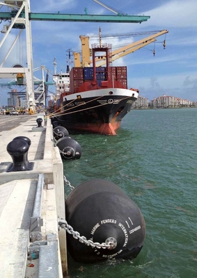 Polyurea Coating Marine Floating EVA Fender Closed Cell พร้อมเรือจอดเรือคุณภาพสูง
