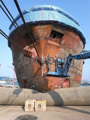 ความสามารถระบายน้ําสูง เรือยกถุงอากาศ Dock Leveler สําหรับคอนเทนเนอร์