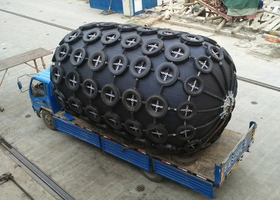ขายบังโคลนยางลมสำหรับป้องกันเรือ Air Block Berthing Dashpot
