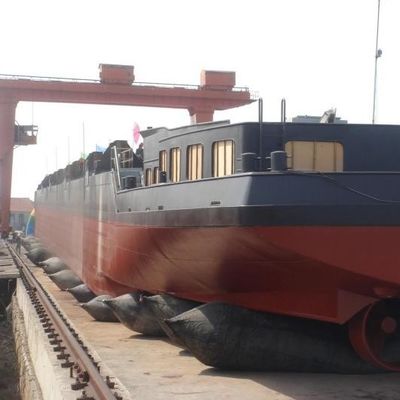 เรือลอยน้ำที่ทนทานเปิดตัวถุงลมนิรภัยยางทางทะเล