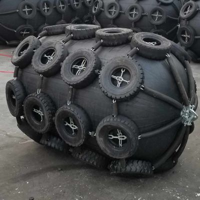 EU 50Kpa Yokohama Fender สำหรับผู้ให้บริการก๊าซที่มีประสิทธิภาพสูง Marine Buffer