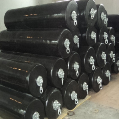 CCS Marine Polyethylene Fender ความหนาแน่นของอากาศสูงนอกชายฝั่ง EVA Fender