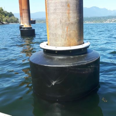 การดูดซับพลังงานสูง BV Donut Fender สำหรับเชื่อมต่อ Marine EVA Bumper