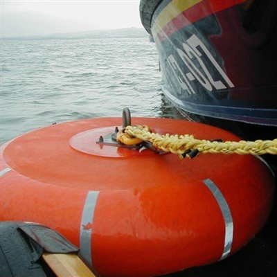 คุณภาพสูง BV CSS GL ทุ่นจอดเรือที่มีสีสันสำหรับเรือ