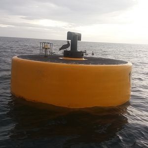 CCS ทุ่นจอดเรือโพลีเอทิลีนอีลาสโตเมอร์สูงชิ้นเดียว
