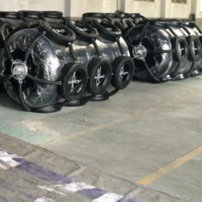 บังโคลนโฟม EVA แบบลอยตัวทางทะเล 2.5m * 4.0m EVA Foam Dock Bumpers