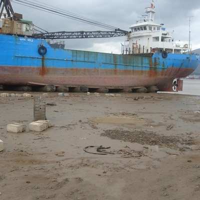 ถุงลมนิรภัยยางสำหรับเรือเดินทะเลที่กำหนดเองสำหรับการเปิดตัวการจัดส่ง